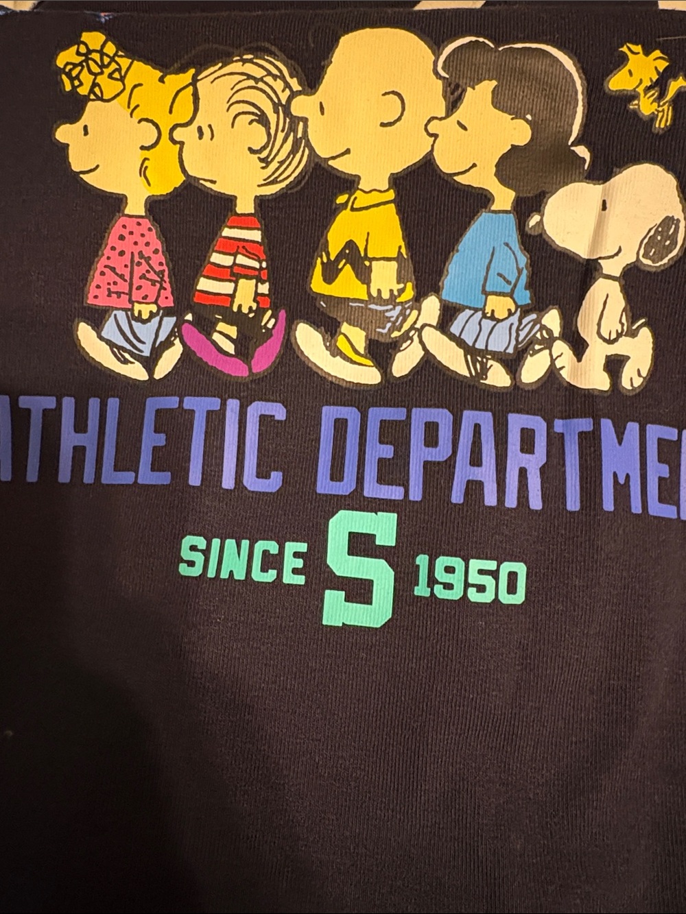 NWT Peanuts Graphic T-shirt - Picture 11 of 13